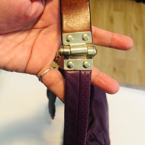 Marc By Marc Jacobs Purple Perforated Leather Large Shoulder Bag💜💙 - Picture 10 of 15